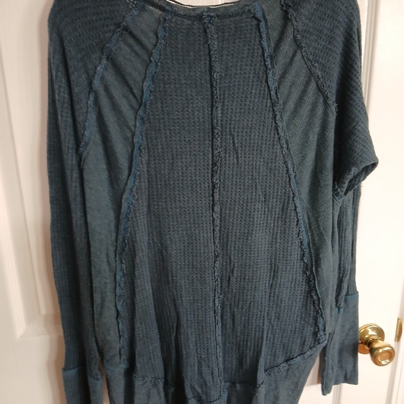 We The Free Catalina Thermal Top Free People Teal Size L Boho Oversized Casual - Picture 9 of 10